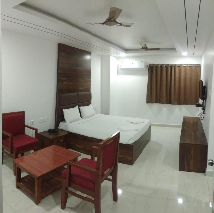 Sahasara DLA AC Rooms Warangal Exterior foto